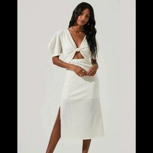 ASTR the Label Normandie Cutout Puff Sleeve Midi Dress - NWT